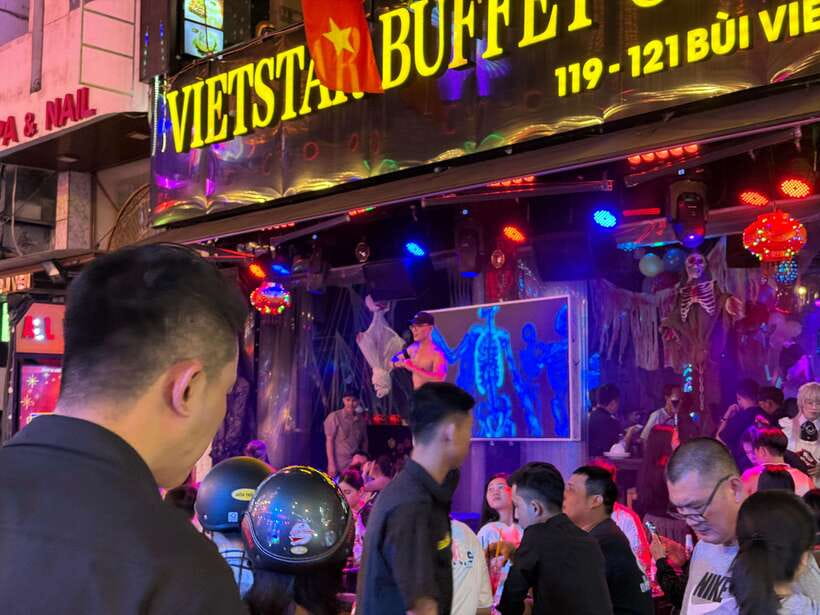 Acoustics Live Music And Saigon Night Life Street Food Tour - Quick points before you book