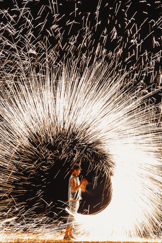 Agafay Desert Luxury Dinner w Live Music & Fire Show - Who will enjoy this evening most