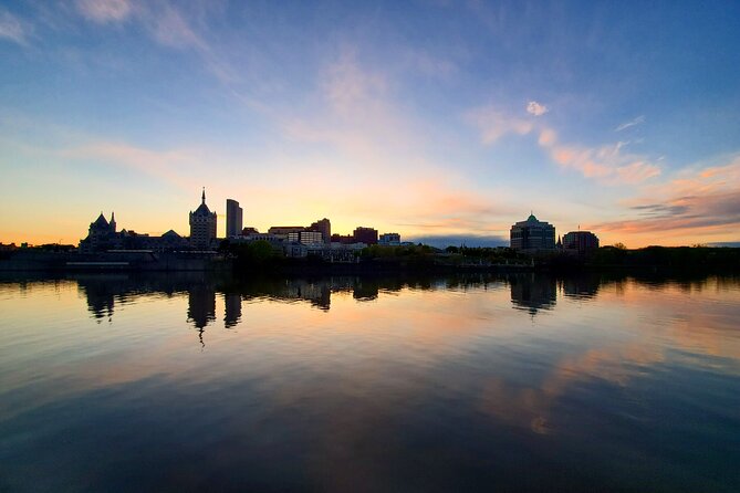 Albany Sunset Live Music Cruise - A relaxed Hudson River evening in Albany