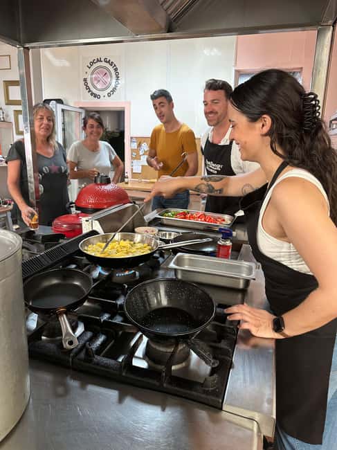 Alicante:Evening Spanish Tapas Cooking Class with Live Music - Cooking the tortilla, gazpacho, and first tapas