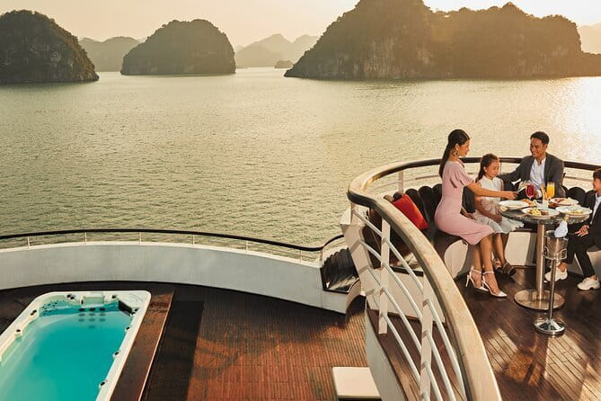 Ambassador Dinner Cruise with Live Music, Firework and Luxe - Live music and dancing on the fourth-floor sundeck