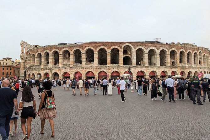 Arena di Verona Opera - Ticket + 1h City guided walking tour - Key points to know before booking