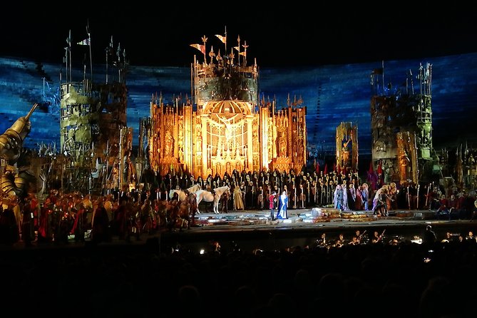 Arena di Verona Opera Ticket Package - Walking Via Mazzini to Piazza delle Erbe