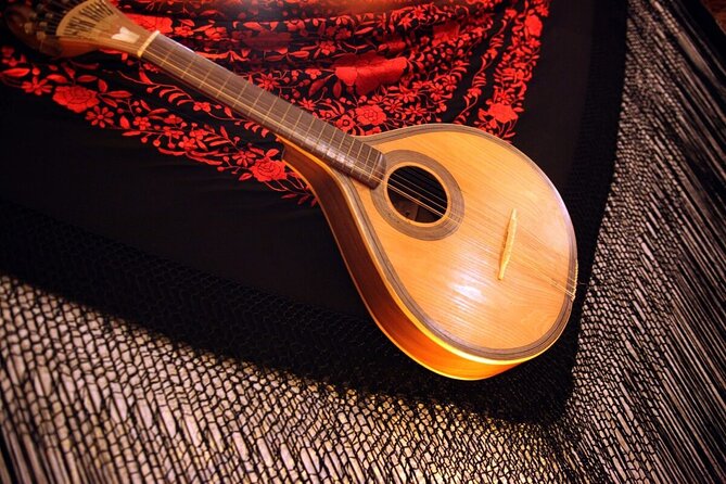 Authentic Alfama Experience: Fado Music and Cultural Walking Tour - Booking tips for a smoother evening