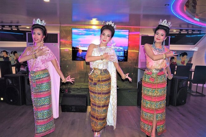 Bangkok Dinner Cruise with Intl Buffet, Live Music & Hotel Pickup - Is $132.44 a fair price?