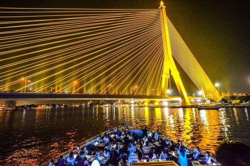 Bangkok: Royal Princess River Dinner Cruise with Live Music - Boarding, seating, and the three decks