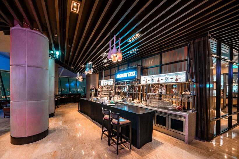 Bangkok: ThreeSixty Jazz Lounge at Millennium Hilton - Live jazz, with one important qualification