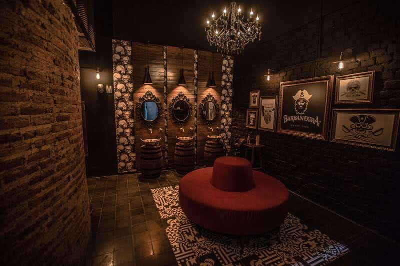 Barba Negra Bar with Live Rock Music Show! - What to Eat at Barba Negra