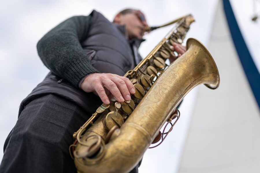 Barcelona: Catamaran Cruise with optional Live Jazz Music - The onboard bar and the real cost