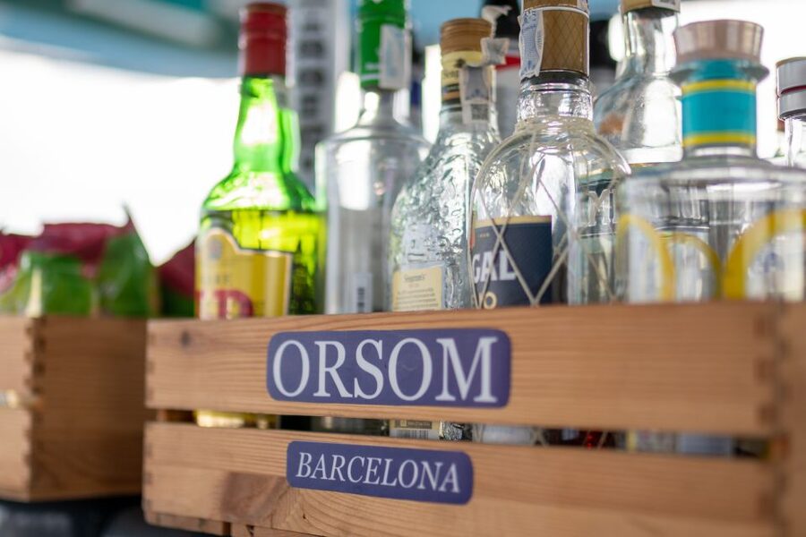 Barcelona: Catamaran Cruise with optional Live Jazz Music - Timing, weather, and small practical details
