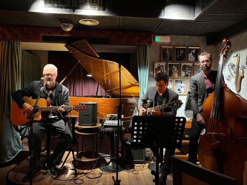 Barcelona: Jam Session - Jazz, Cocktails and Tapas - The music: familiar songs and open-ended playing