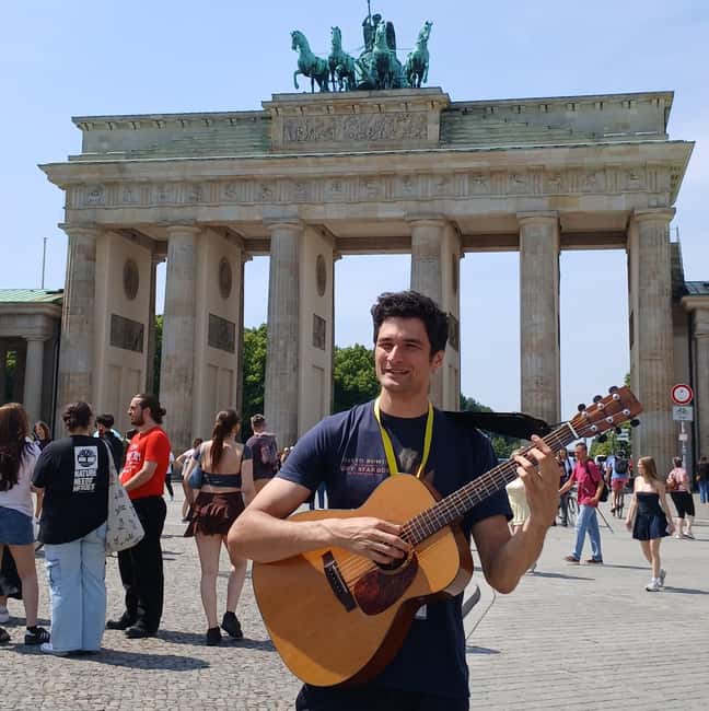 Berlin: Historical Walking Tour with Live Music - Who should book this walking tour?