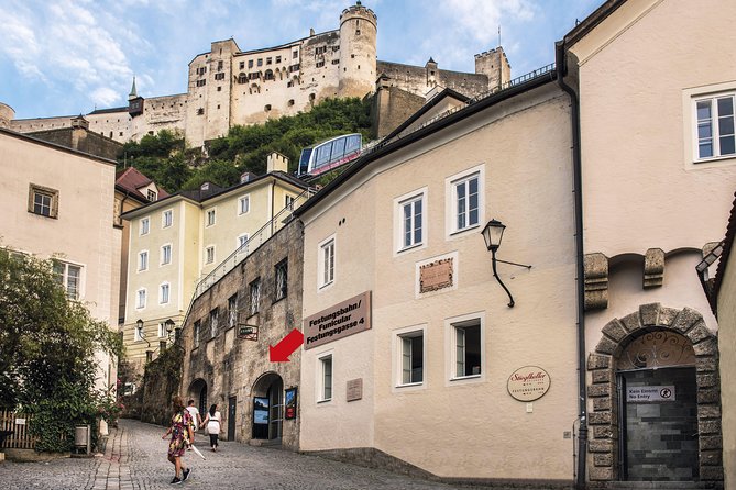Best of Mozart Concert and Dinner or VIP Dinner at Fortress Hohensalzburg - Who should book this Salzburg evening?