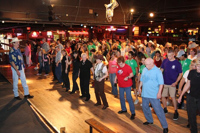 Billy Bob's Texas Honky Tonk Dinner and Photo Package - The Photo Bull and the celebrity handprints