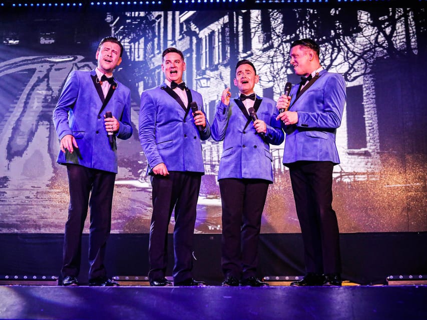 Blackpool: The Jersey Beats - Oh What A Nite! Music Show - Leye D Johns keeps the pace moving