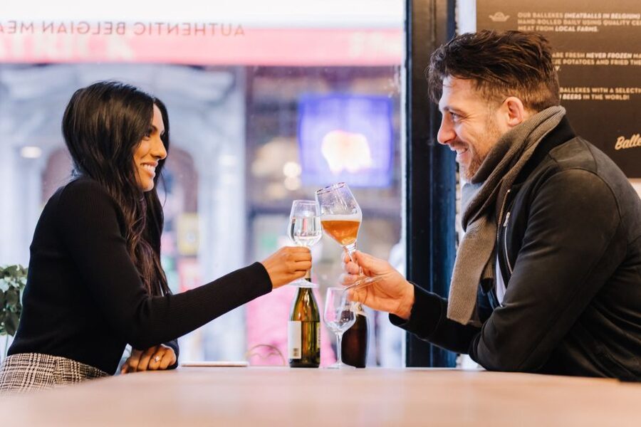 Brussels: Private Beers, Bars, and Live Music Tour by Night - Choosing between a pub, cocktail bar, or rooftop