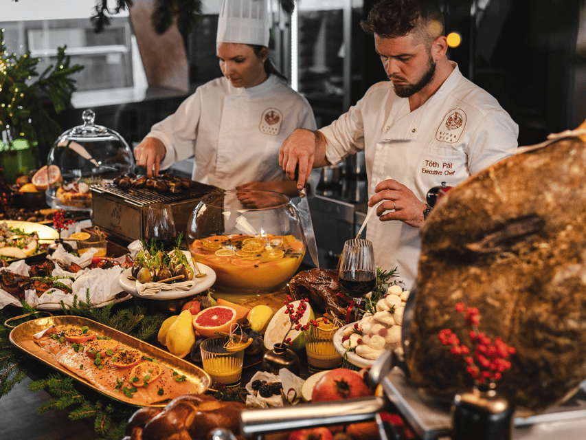 Budapest: Dinner Cruise with Live Music & Unlimited Drinks - Key Points Before You Book
