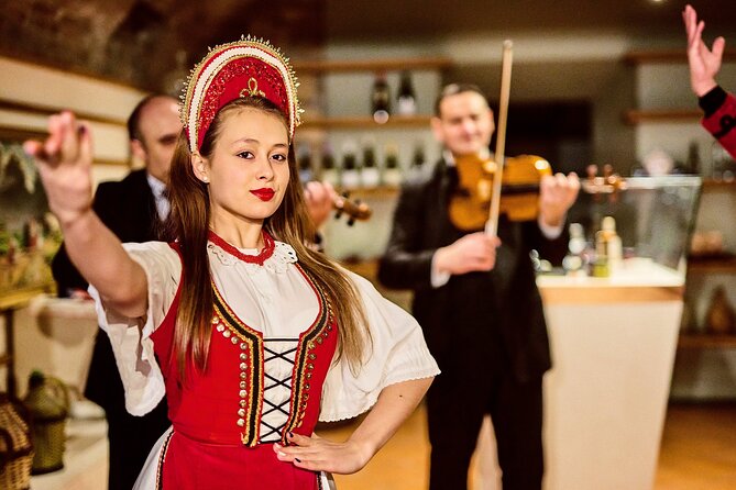 Budapest: Hungarian Folklore Dance Performance & Concert Ticket - Choosing dinner, drinks, or the show only