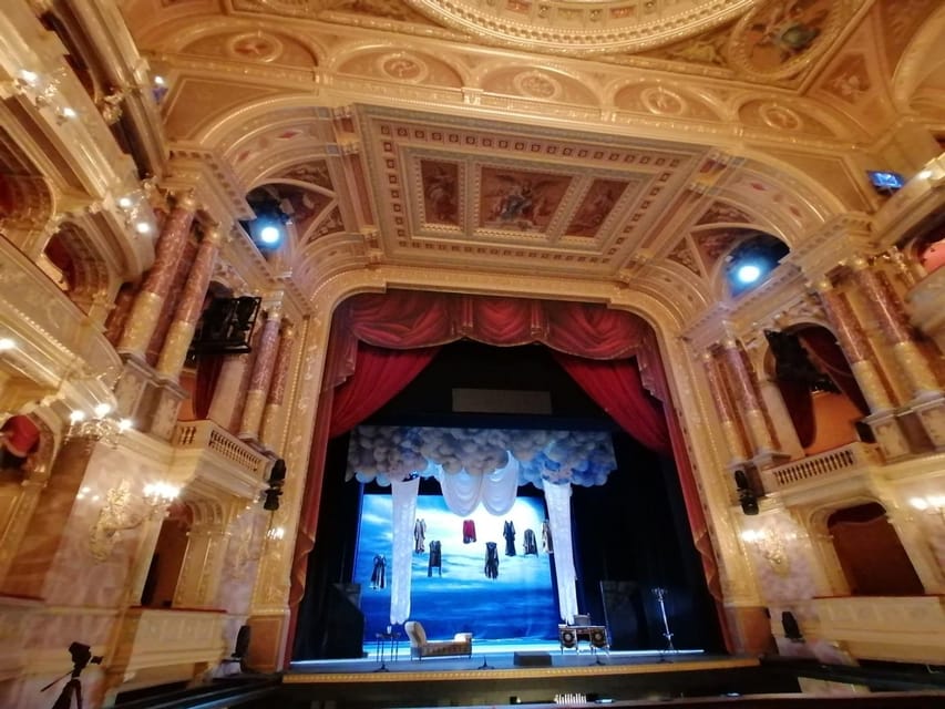 Budapest: Opera House Guided Tour - Who should book this Opera House visit?