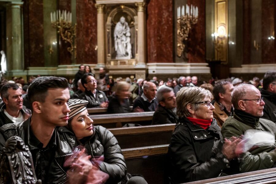 Budapest: Organ Concert in St. Stephen's Basilica - A program that moves across centuries