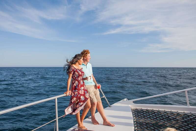Cabo San Lucas: Sunset Cruise with Wine and Jazz - From Cabo Bay to Land’s End