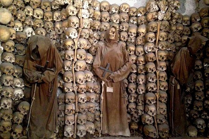 Capuchin Crypt Christmas Baroque Concert in Rome - Arriving at Via Veneto 21