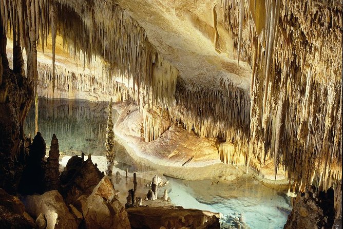 Caves of Drach Half-Day Tour with Boat Trip and Music Concert - Entering the Caves of Drach and Lake Martel