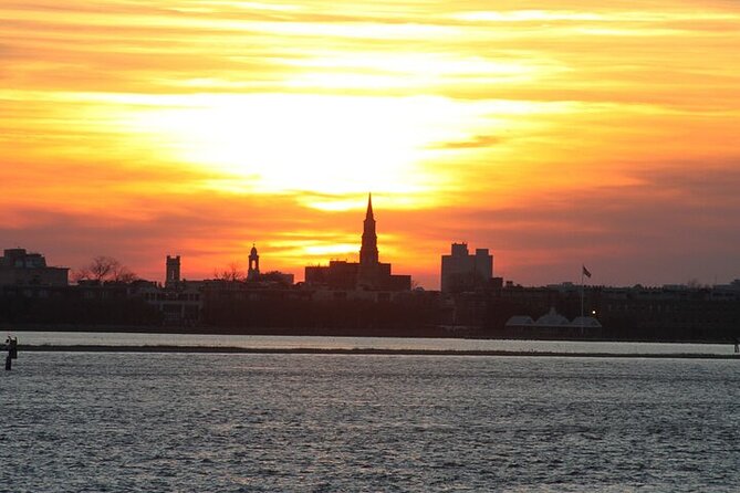 Charleston Harbor Luxury Dinner Cruise with Live Music - Key points before you book