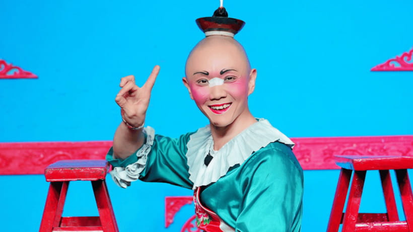 Chengdu: Liyuan Theater Sichuan Opera Face-Changing Show - Who will enjoy this most?