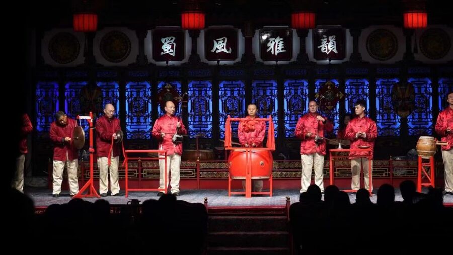 Chengdu: Sichuan Opera Shu Feng Yan Yun Evening Show Ticket - Useful Timing and Booking Advice