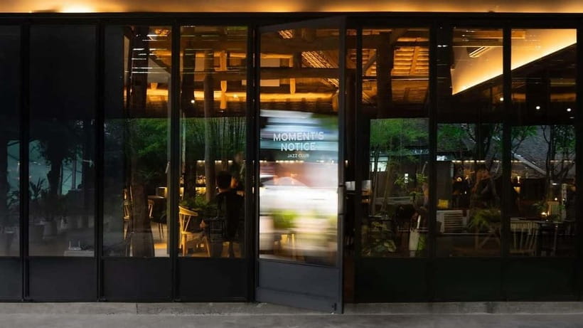 Chiang Mai: Moment's Notice Jazz Club F&B Packages - The later band: a bigger sound for classic jazz fans