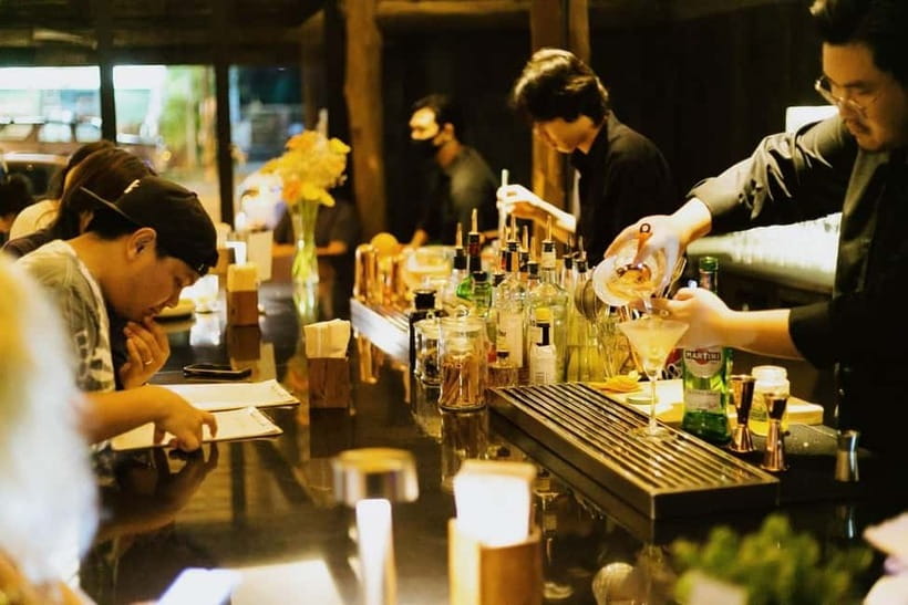 Chiang Mai: Moment's Notice Jazz Club F&B Packages - The opening performance: close-up music with a small ensemble