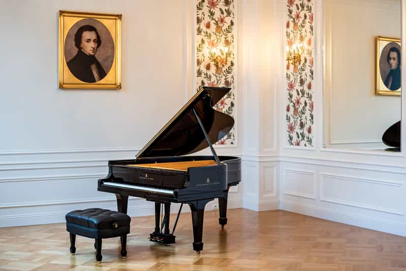 Chopin Concerts at Fryderyk Concert Hall - The intermission and complimentary drink