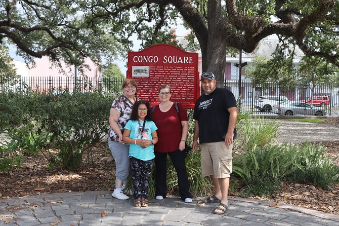 Citywide Driving Tour with Local Jazz Musician - Murals, City Park, and time to take pictures