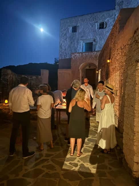 Classical guitar concert in a historic olive press - Why this Naxos evening feels different