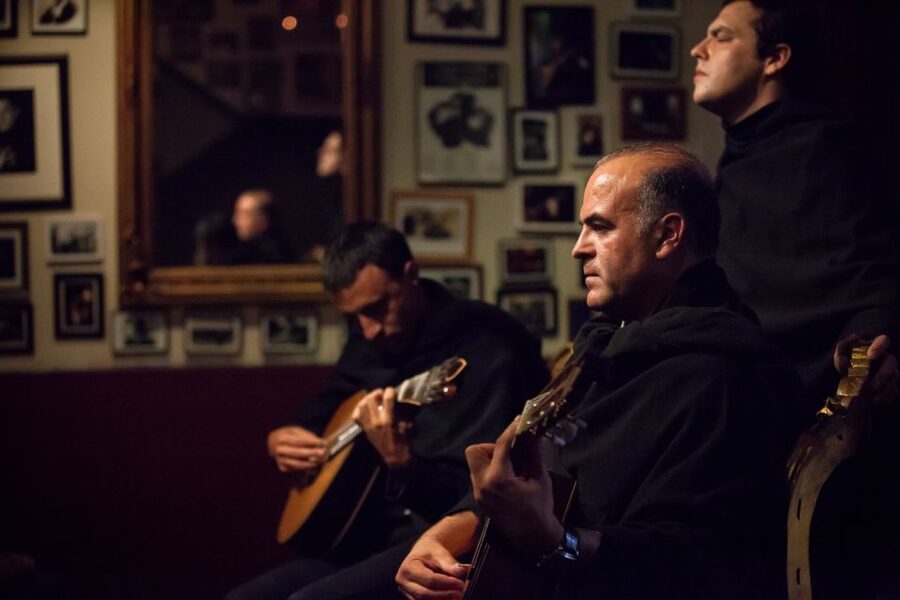 Coimbra: Live Fado Show with Glass of Port Wine - Meeting the musicians over Port wine