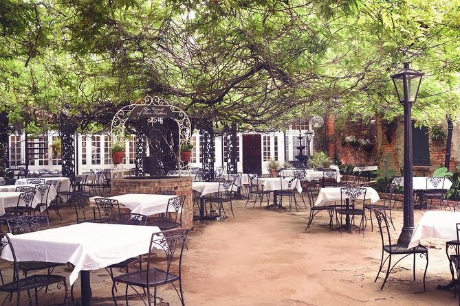 Court of Two Sisters Live Jazz Brunch Buffet with Mimosa - Service that often makes the meal easier