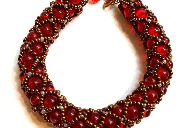 Create unique jewelry from top Parisian designer Bijoux Blues - Key points at a glance