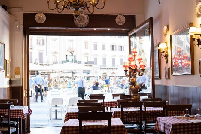 Dinner and Concert with "Three Tenors": A Real Italian Experience - Allow time for the walk to Santo Stefano al Ponte Vecchio