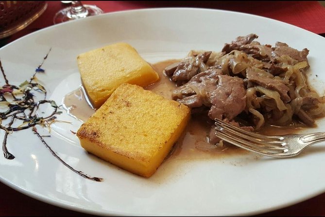 Dinner & Concert in Venice - Starting dinner on Calle del Caffettier