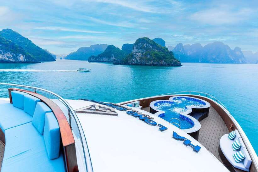Discover Halong Symphony The Most Stunning Cruise In The Bay - Why this cruise works for a one-day Ha Long Bay visit