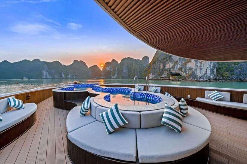 Discover Halong Symphony The Most Stunning Cruise In The Bay - Lunch in the Symphony restaurant