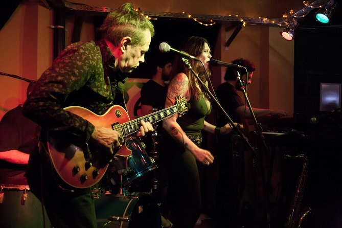 Discover Madrid's Live Music Scene - Practical details that shape the evening