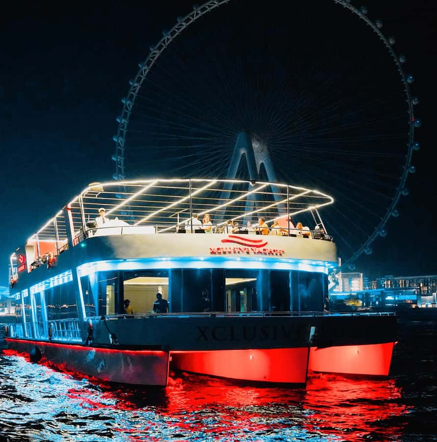 Dubai: Sunset or Dinner Cruise with Live Music & Open Bar - Why This Cruise Works So Well in Dubai