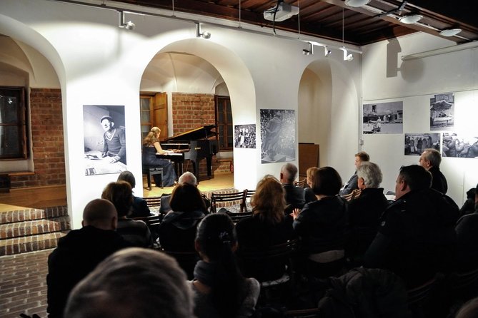 Everyday concerts of Chopin's music at the Old Town in Warsaw - Who should book this experience?