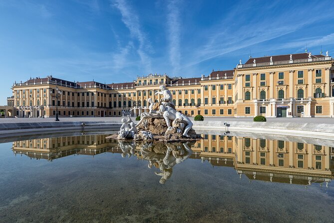 Exclusive Evening at Schönbrunn Palace: After-Hours Audiotour, Dinner, Concert - Why Schönbrunn after dark is worth considering