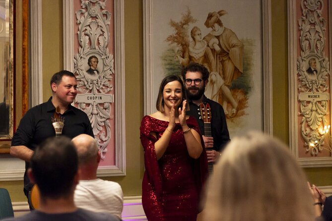 Fado Concert in one of Porto's most beautiful houses! - Who will enjoy this concert most?