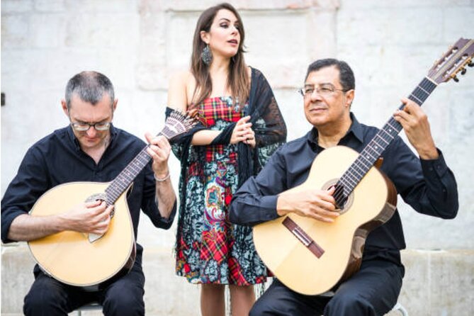 Fado Half Day Guided Tour with Dinner and Live Show in Lisbon - Hearing live Fado after the walk