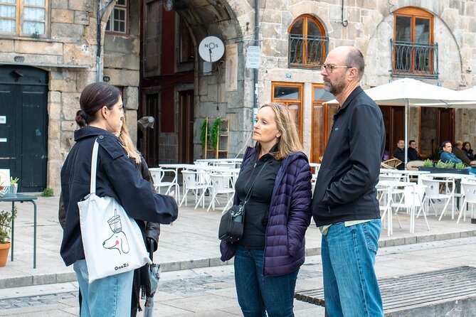 Fado Half Day Guided Tour with Dinner and Live Show in Lisbon - Practical details that shape the night