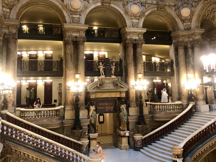 Family-friendly treasure hunt at Opera Garnier - Why the Opéra Garnier works so well for a family mystery